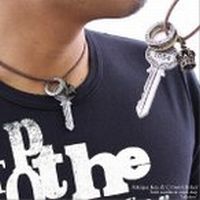 Antique Key&Crown Charm Choker Y